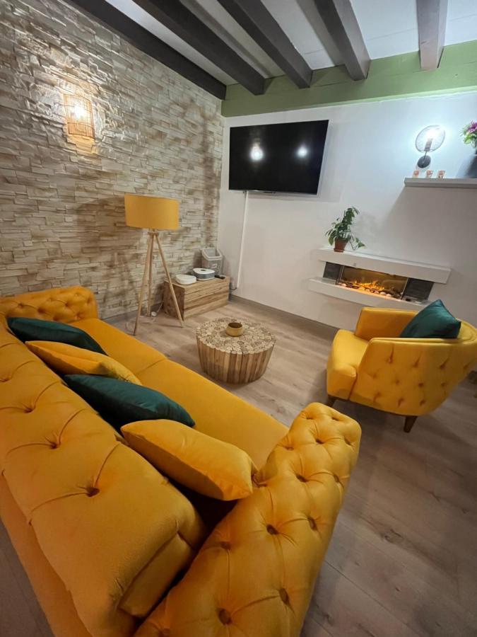 Appart Hotel Le 8 Le Duplex Macon Bagian luar foto